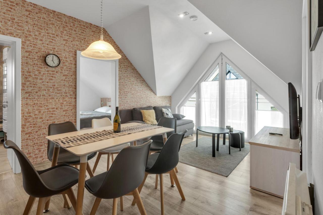 Family Apartments Klinovec Loučná pod Klínovcem Eksteriør bilde