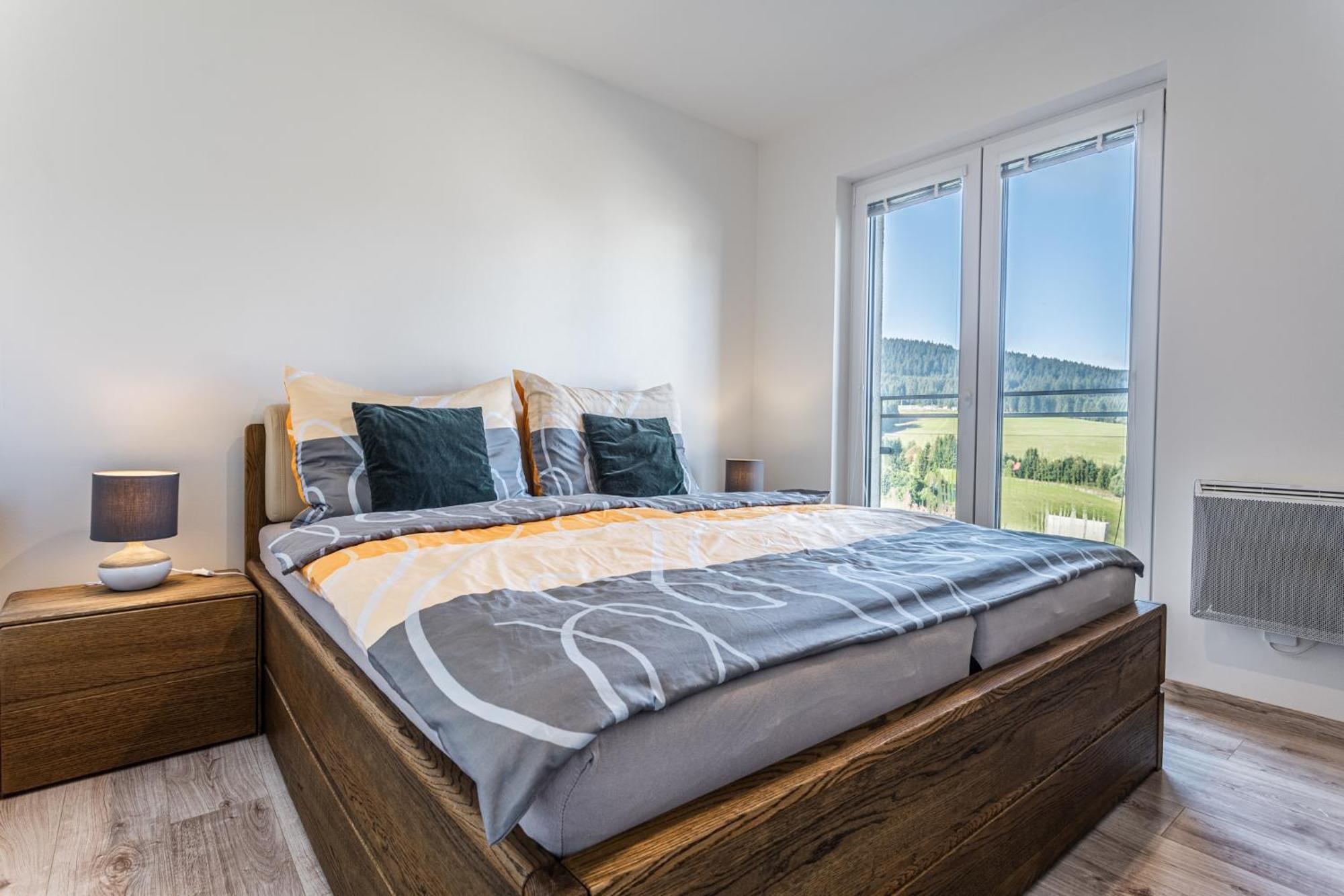 Family Apartments Klinovec Loučná pod Klínovcem Rom bilde