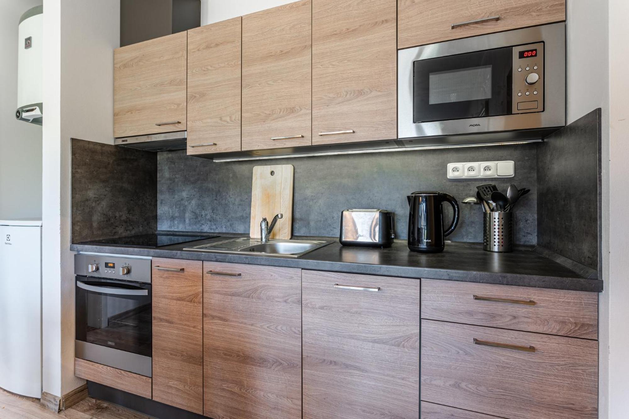 Family Apartments Klinovec Loučná pod Klínovcem Rom bilde