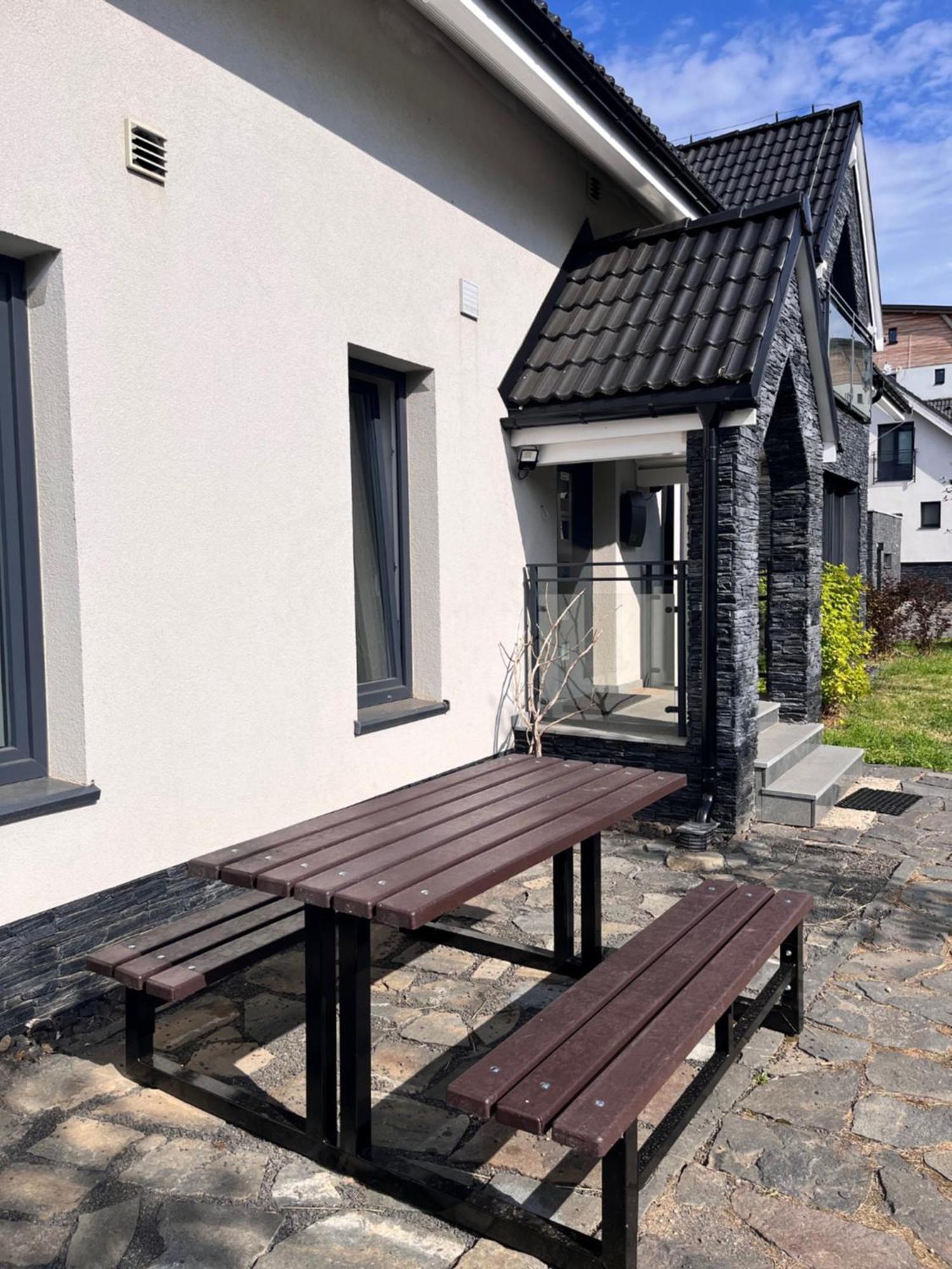 Family Apartments Klinovec Loučná pod Klínovcem Eksteriør bilde